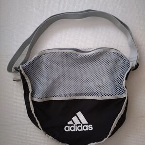adidas アディダス サッカーボールバッグ メッシュ素材