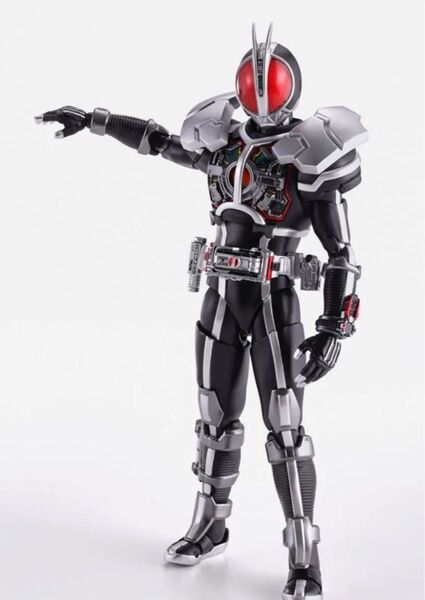 S.H.Figuarts 真骨彫 仮面ライダーファイズ アクセルフォーム プレミアムバンダイ 塗装済可動フィギュア