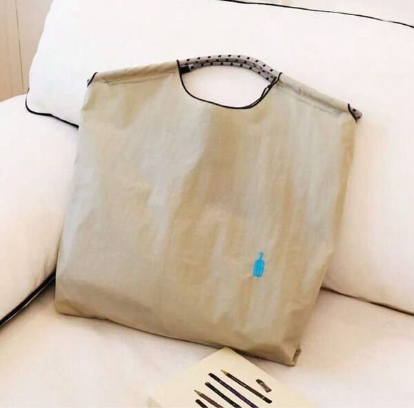 エコバッグ ハンドバッグ 折り畳み ナイロンバッグ ブルーボトルコーヒー ライトグレー トートバッグ 刺繍 グレー M ショルダー