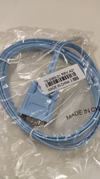 Cisco純正コンソールケーブル新品未使用