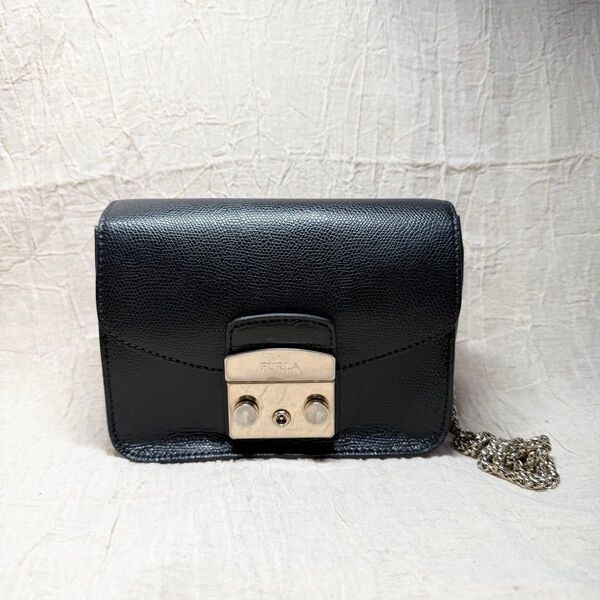 フルラ FURLA メトロポリスバック チェーンショルダー ショルダーバッグ