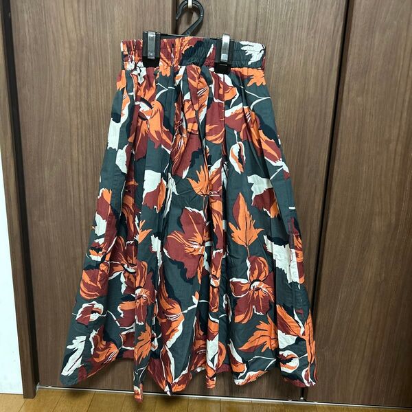 花柄 ロングスカート オレンジ カーキ フレア ウエストゴム