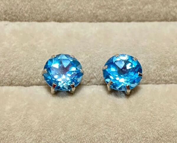 pt900 プラチナ ブルートパーズ ピアス
