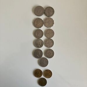 中々のコインですよ! 香港 硬貨 13枚セット まとめ売り