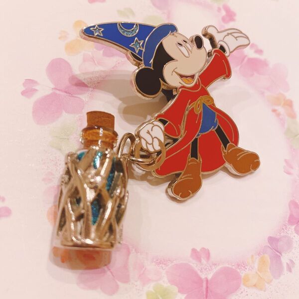 Disney US公式商品 ディズニー ミッキー ミッキーマウス ファンタジア ピンズ ピンバッジ 海外
