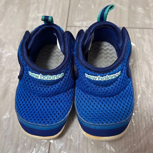 New Balance ベビーサンダル 12cm メッシュ 青 靴