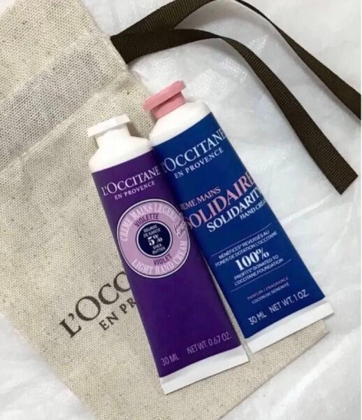 ロクシタンL'OCCITANE 限定 ヴァイオレット スノーシア&シアチャリティーリラクシング ハンドクリーム【ギフト巾着付き】