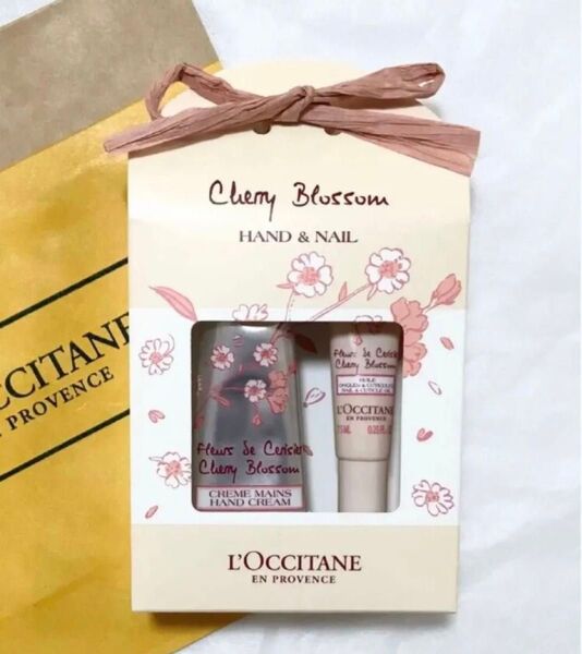 ロクシタン 限定 チェリーブロッサム ハンドクリーム&ネイルオイル【ショップ袋付き】