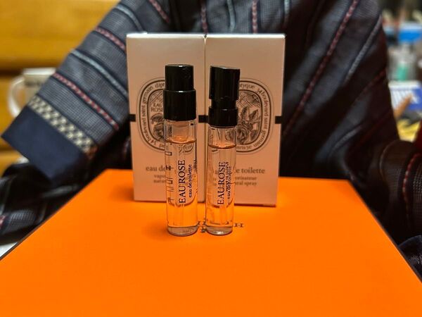 【国内正規品最安値・即日発送】ディプティック オーローズ 香水 サンプル2ml オードトワレ cor様いいね感謝値下げ!早い者勝ち