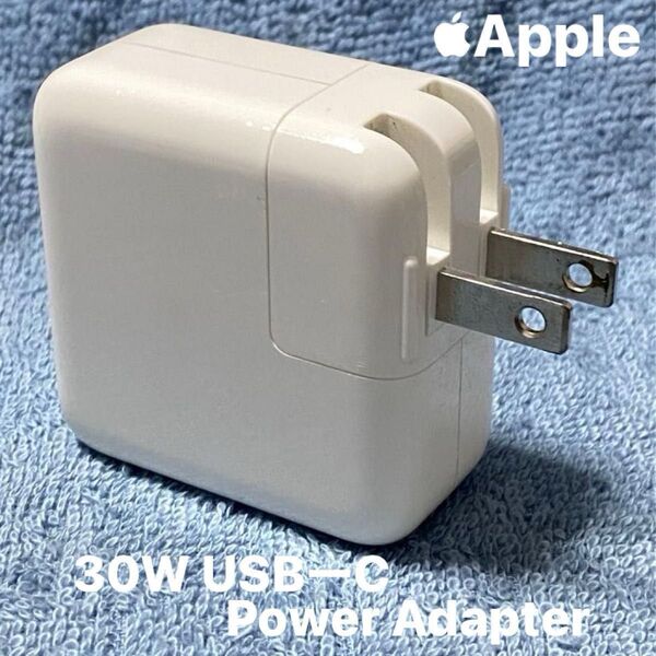 ① 30W Apple model A1882 USB-C Power Adapter 電源アダプタ 動作確認済 【中古】