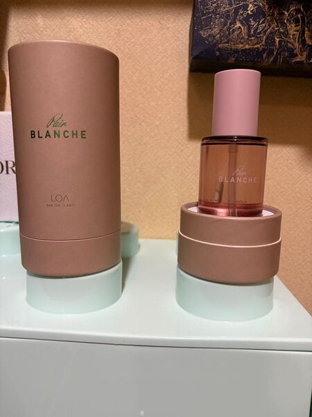 LOAザオイルケア.ペアブランシュ ヘアオイル