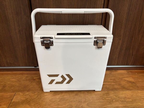 DAIWA ZS700 クーラーボックス