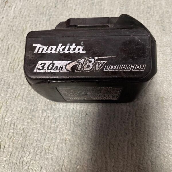 マキタ 18V バッテリー BL1830B 3.0Ah