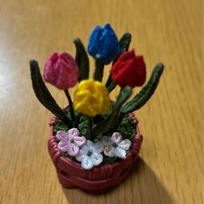 手芸 ミニチューリップと小花の飾り