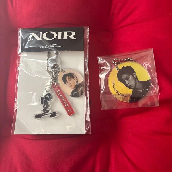 東方神起 ユノ 韓国公式 True Colors NOIR U-KNOW アクリルキーリング