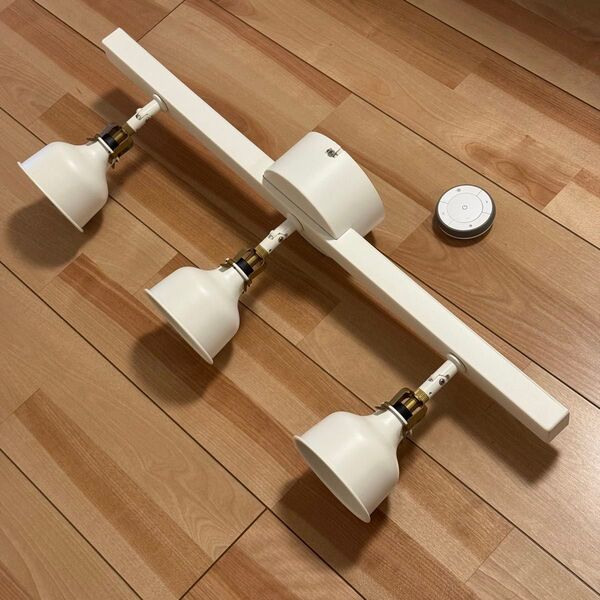 IKEA シーリングライトRANARP ラーナルプ 電球付き ホワイト 天井照明 スポットライト 北欧 シーリングスポットライト