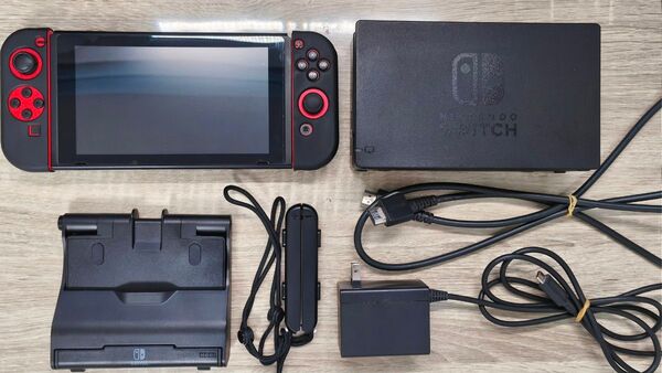 Nintendo Switch 本体(バッテリー交換済み&おまけ)