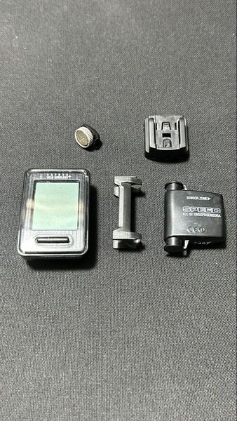 CATEYE サイクルコンピュータ VELO WIRELESS+ CC-VT210W