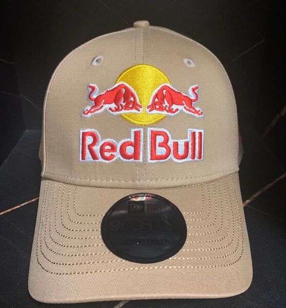新品 RedBull ×ニューエラ コラボキャップ ブラウン