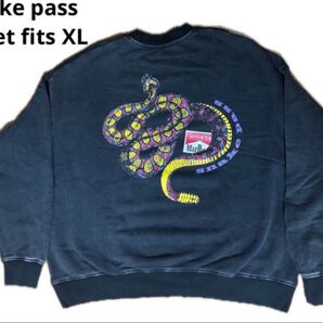 snakepass スネークパス マルボロ vintage加工 marlboro トレーナー スウェット 裏起毛 古着 ブラック