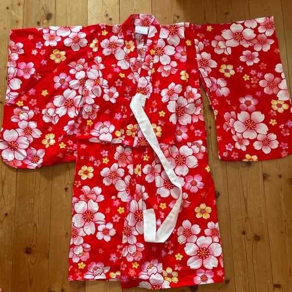 赤い花柄の子供用着物 110サイズ 綿100% 女の子用 花 浴衣