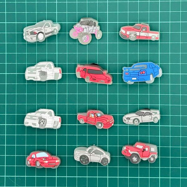 ミニカー 車 クロックスチャーム まとめ売り 12個セット 蓄光 光る