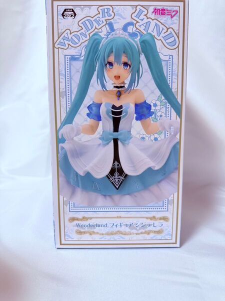 初音ミク Wonderland フィギュア シンデレラ