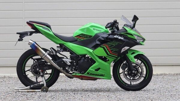 WR’S ダブルアールズ マフラー ラウンド・焼き色チタンサイレンサー スリップオン Ninja400 BK4430JM