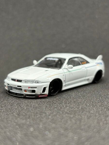 MINIGT 街道ハウス 日産 スカイライン GT-R R33 グレッディ 箱無