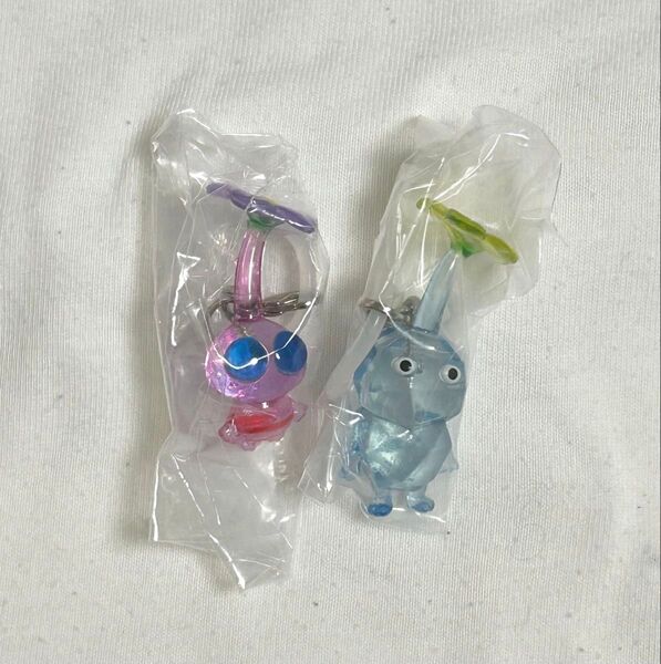ピクミン めじるしアクセサリー ガチャガチャ 羽 氷 2点セット