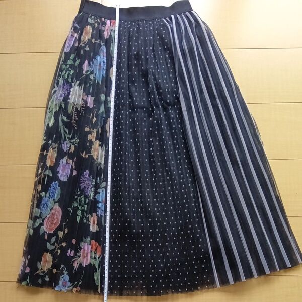未使用 黒チュールスカート