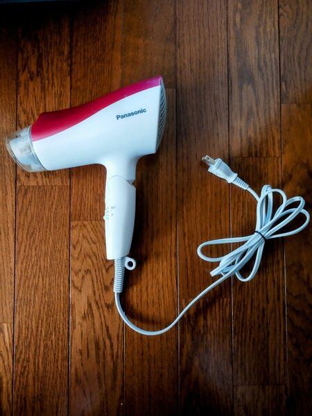 【中古品】Panasonic ヘアドライヤー EH-NE5E ピンク/ホワイト