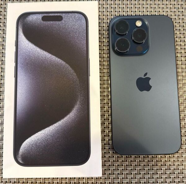 i iPhone15pro ブルーチタニウム 256GB 美品 SIMフリー