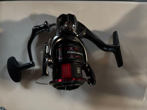 SHIMANO リール