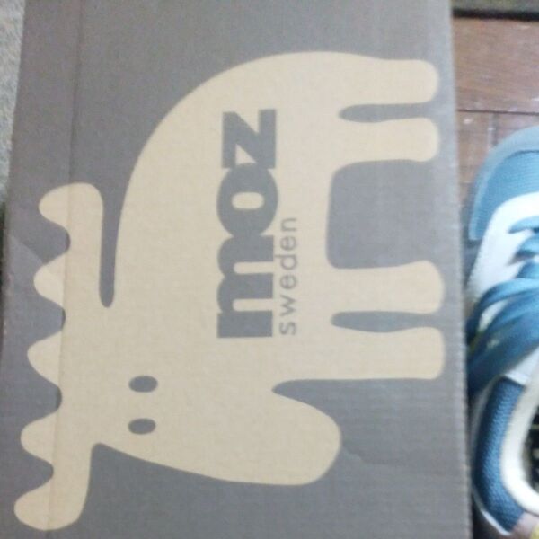 moz スニーカー 22,5cm ブルー