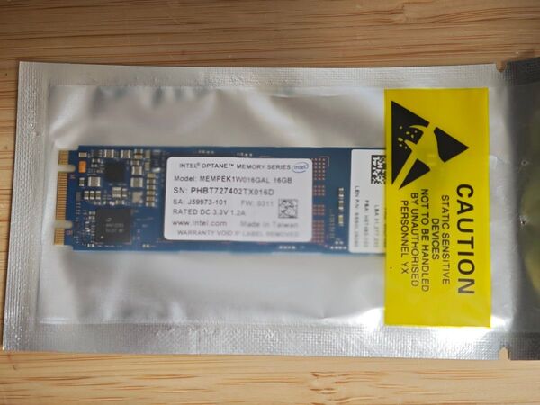 Intel Optane Memory 16GB MEMPEK1W016GAL 新品