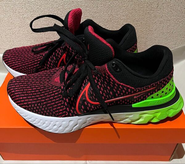 NIKE リアクト インフィニティランFN3 30.0㎝ DH5392 003