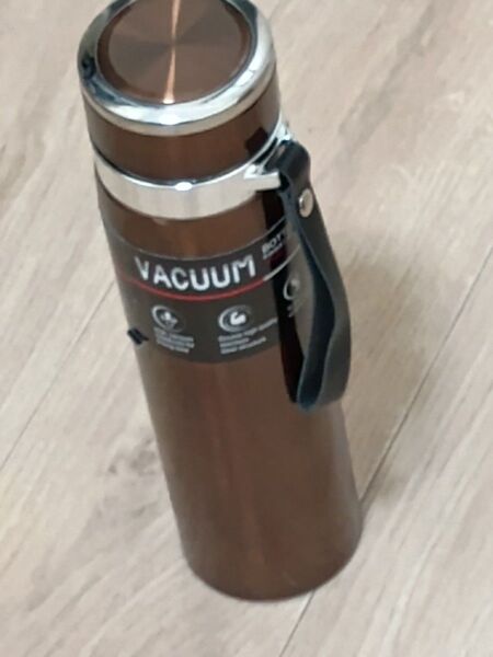 真空断熱水筒 1000ml ブラウン 未使用新品