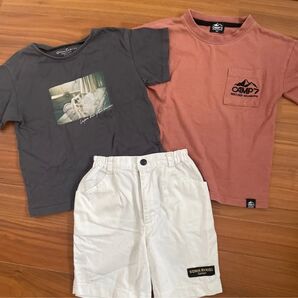 Tシャツ2枚、ハーフパンツセット