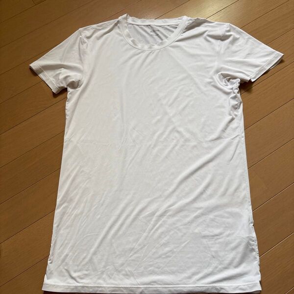 UNIQLO AIRism 白 クルーネック半袖Tシャツ