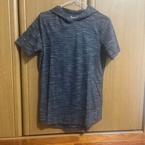 SM アンダーアーマー 半袖パーカーtシャツ UNDER ARMOUR
