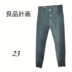 【0114】良品計画 スキニージーンズ ブラック 23インチ シンプル