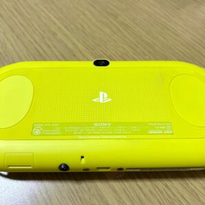 PS vita PCH-2000