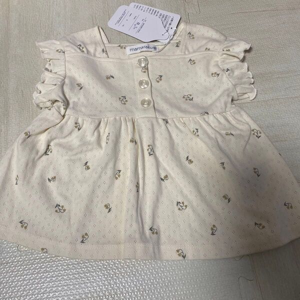 【新品未使用タグ付き】バースデイ 95サイズ mamaraku ママラク 花柄袖フリルTシャツ