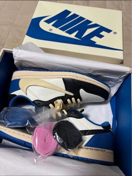Travis Scott × Fragment × Nike Air Jordan 1