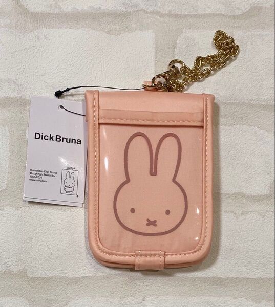 ミッフィー クリア カードホルダー パスモケース トレカ ホルダー ピンク 定期入れ パスケース Miffy