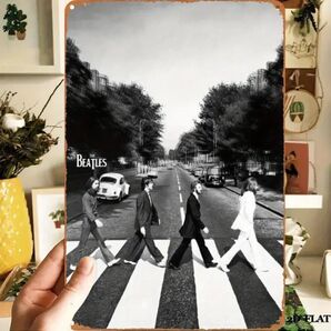 【訳あり特価】ビートルズ ⑦ アビイ・ロード Abbey Road ブリキ看板