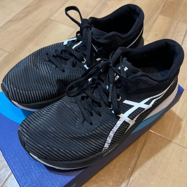 アシックス マジックスピード 24.0センチ