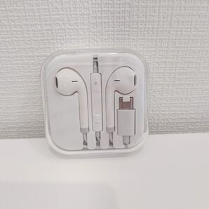 未開封 LEEYA 有線イヤホン イヤホン TYPE-C 有線 イヤフォン