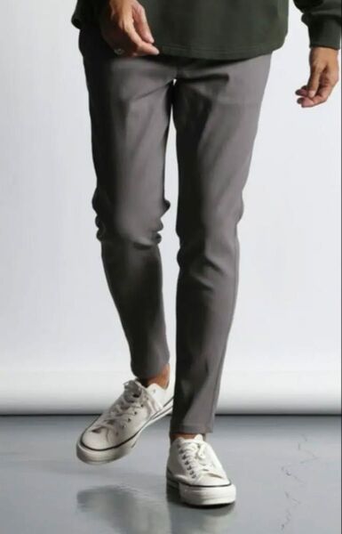The DUFFER of ST.GEORGE超伸縮ガムストレッチ接触冷感スキニーイージーチノパンS
